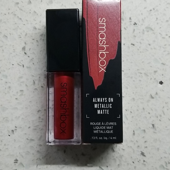 Makeup - Picture 3 of 3